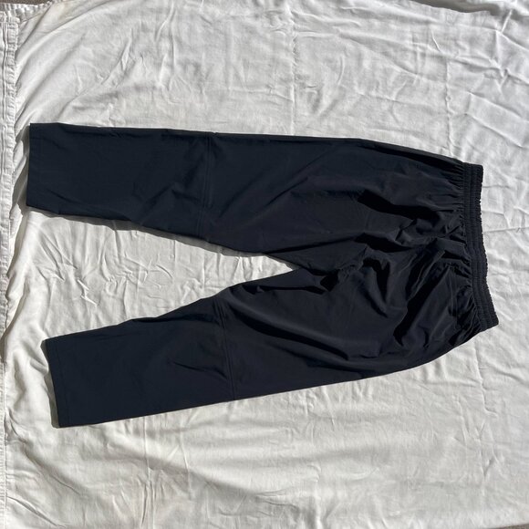 Outdoor Voices Zephr Pant Black, 26" Inseam, Size L - Picture 5 of 9